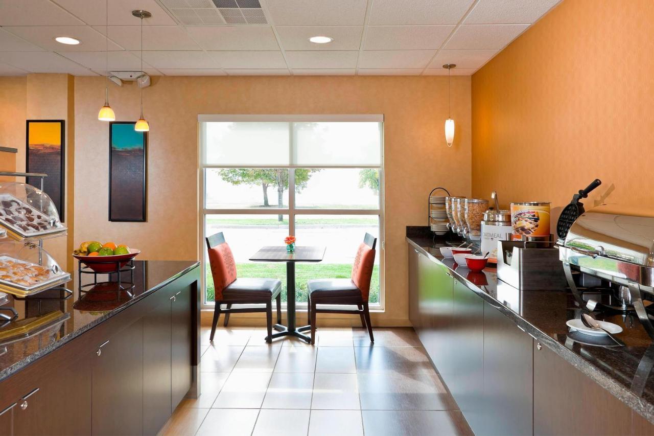 Residence Inn Эпплтон Экстерьер фото