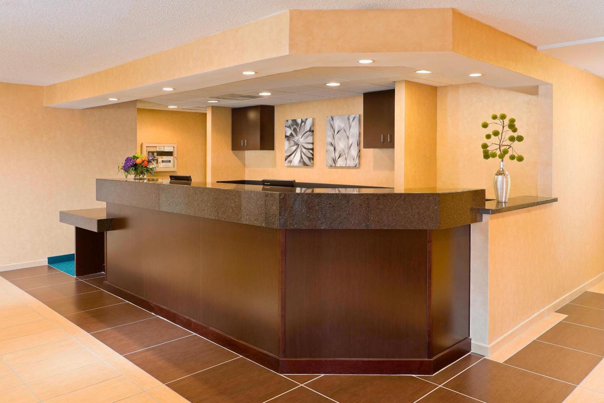 Residence Inn Эпплтон Интерьер фото